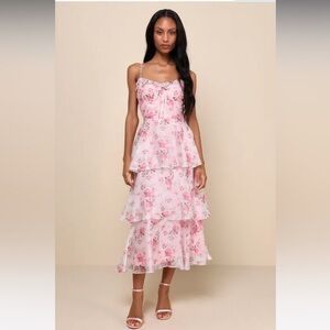 Immaculate Cutie Light Pink Floral Sleeveless Tiered Midi Dress size small